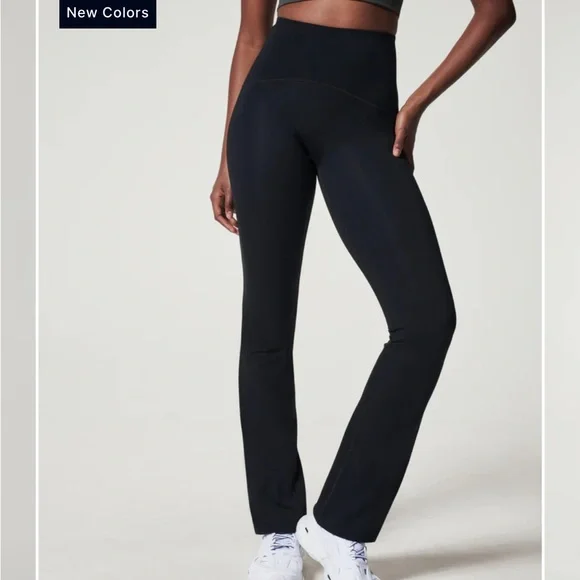 SPANXshape Booty Boost Flare Pant - Very Black - Picture 11 of 13